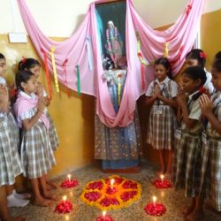 AMAR # 908 ‘Marian Month Celebration’ at Aux- Baroda!