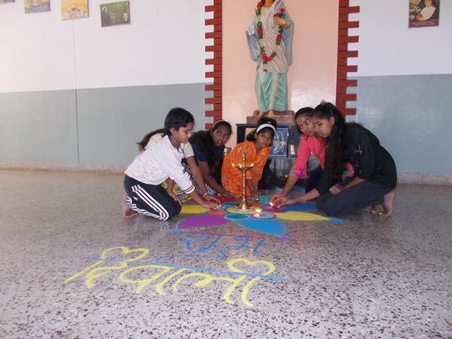 AMAR # 1298 Diwali and Children's Day celebration at Keshnand.