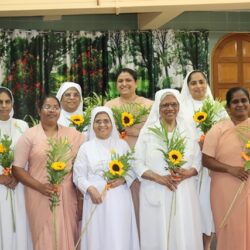 AMAR # 1324 ‘Sisters, you are our sunshine’ Gratitude Day celebration at Auxilium Pali Hill