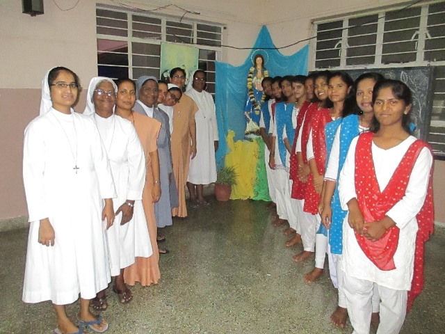 AMAR # 1433 Commencement of Marian month at Ahmednagar